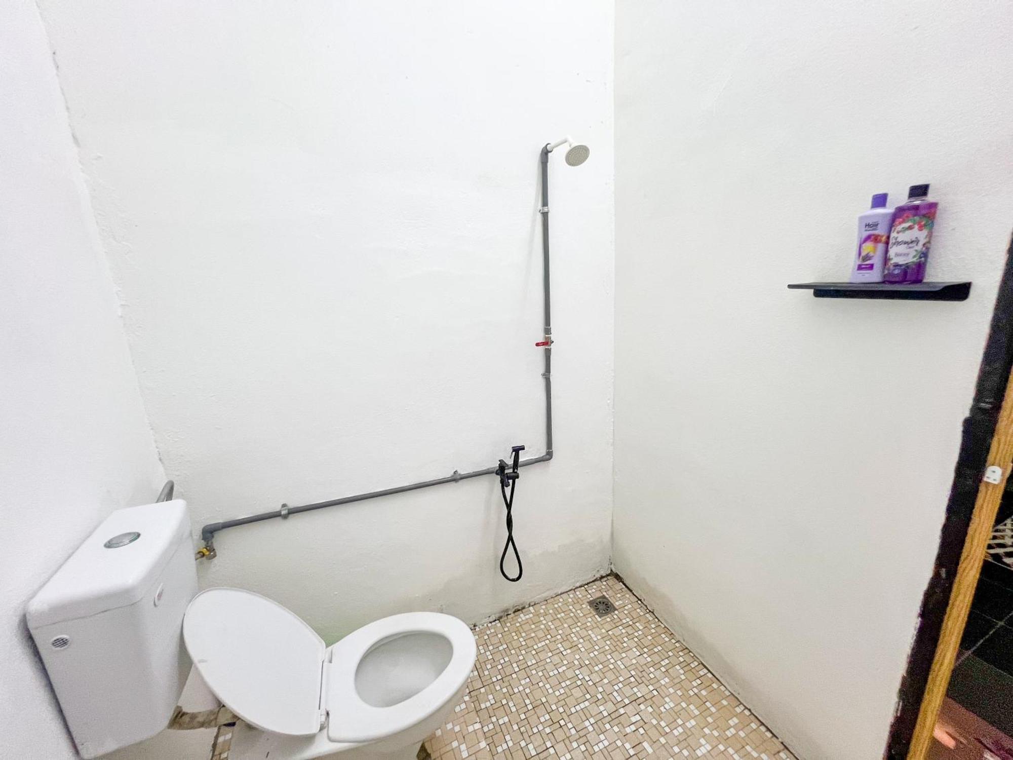 Budget Rest House بادانج بيسار المظهر الخارجي الصورة