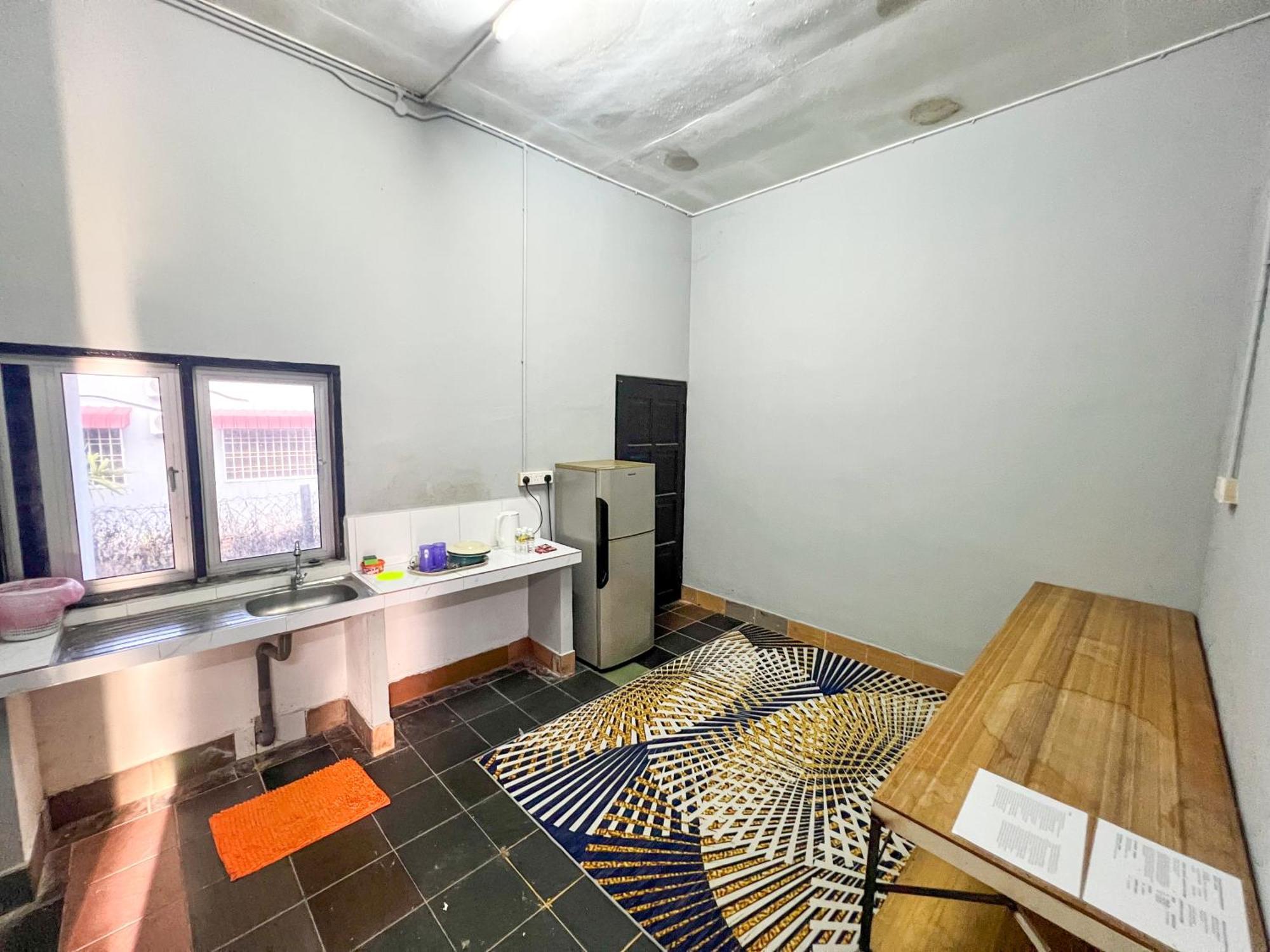 Budget Rest House بادانج بيسار المظهر الخارجي الصورة