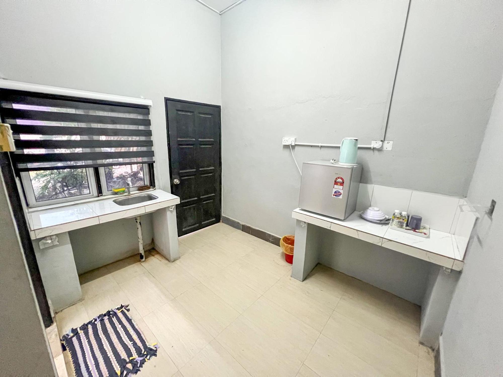 Budget Rest House بادانج بيسار المظهر الخارجي الصورة